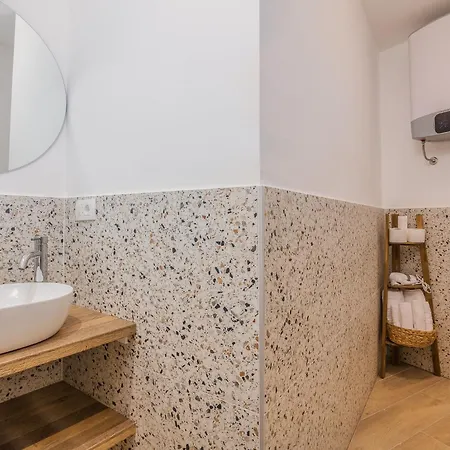 Mare 1 Apartment Vrbnik (Primorje-Gorski Kotar)